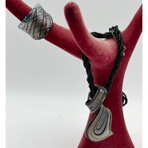 Vtg Glass Lampwork Abstract Tie Black Beads Necklace & Ring
